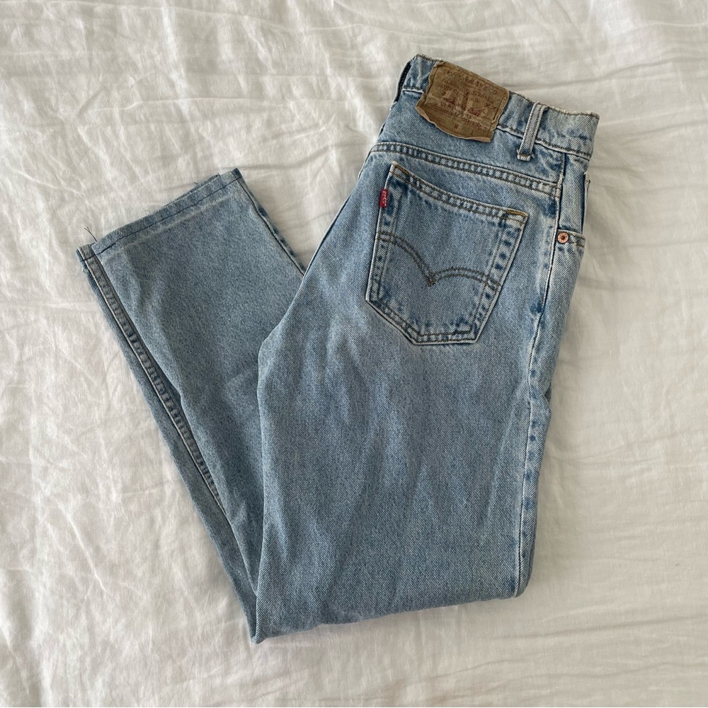 vintage high rise straight leg levis jeans